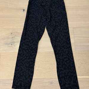 Lululemon Black Leopard animal Print Leggings 2